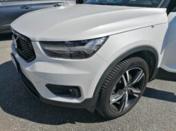 
										VOLVO XC40 2.0 D4 191cv AWD Geartronic R-Design full									