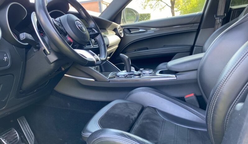 
								Alfa Romeo Stelvio 2.9cc V6 510cv Quadrifoglio Q4 Auto full									