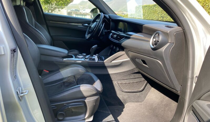 
								Alfa Romeo Stelvio 2.9cc V6 510cv Quadrifoglio Q4 Auto full									