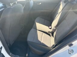 
										KIA STONIC 1.2cc 84cv URBAN full									