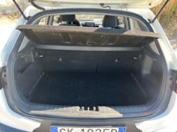
										KIA STONIC 1.2cc 84cv URBAN full									