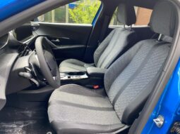 
										Peugeot 2008 1.2cc Puretech s&s 130cv Eat8 Allure full									