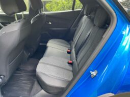 
										Peugeot 2008 1.2cc Puretech s&s 130cv Eat8 Allure full									