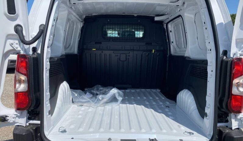 
								FIAT Doblo Van CH1 1.5cc Bluehdi 100cv Mt6 full									