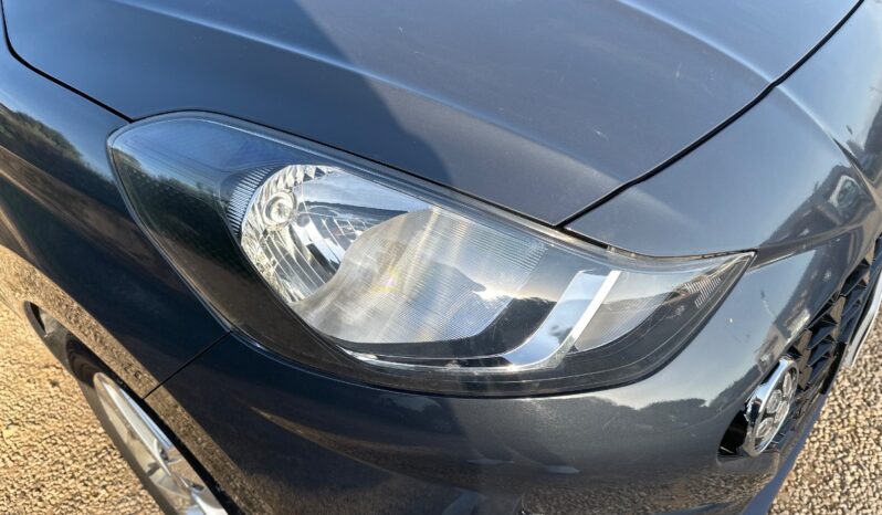 
								Hyundai i10 1.0 mpi Automatica Tech Connect Pack full									