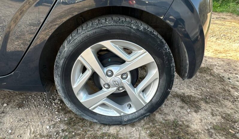 
								Hyundai i10 1.0 mpi Automatica Tech Connect Pack full									