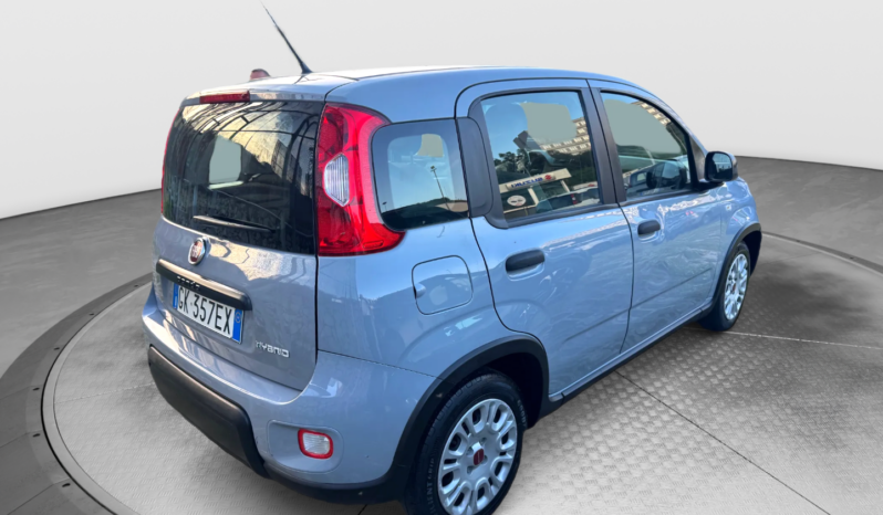 
								FIAT PANDA My22 1.0cc 70cv Hybrid full									