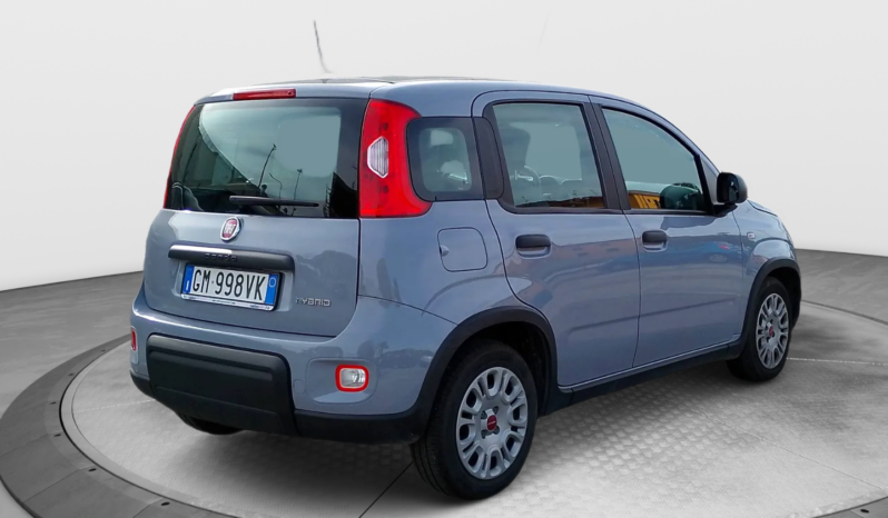 
								FIAT PANDA My22 1.0cc 70cv Hybrid full									