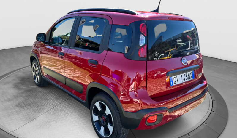 
								FIAT Panda 1.0cc 70cv HYBRID CROSS full									