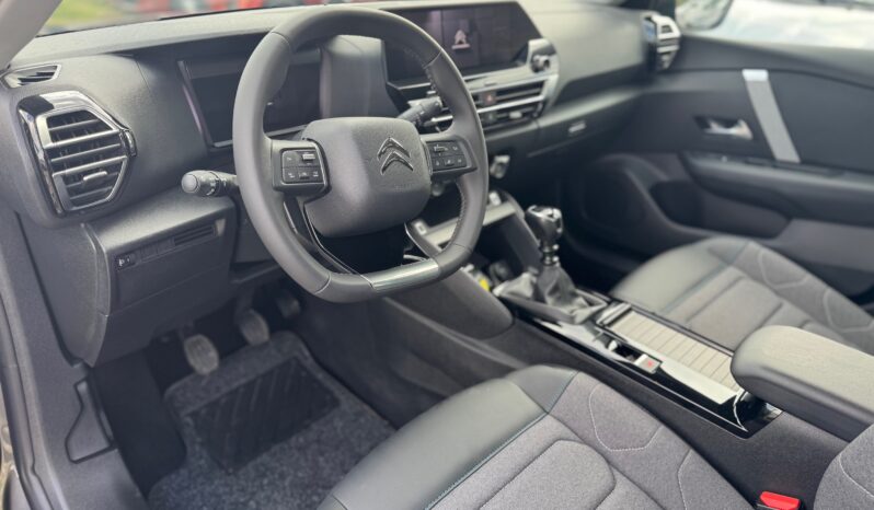 
								Citroen C4 1.2cc PureTech 130cv PLUS full									