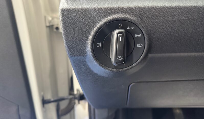 
								Volkswagen T-Roc 1.0cc TSI 110cv Life full									