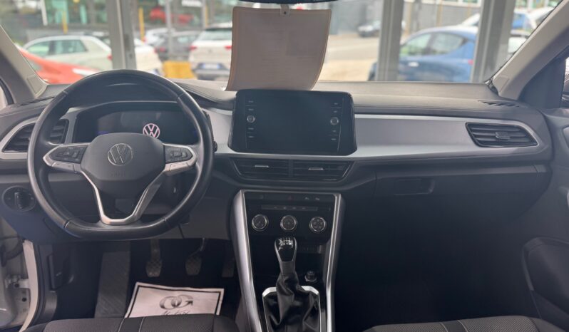 
								Volkswagen T-Roc 1.0cc TSI 110cv Life full									