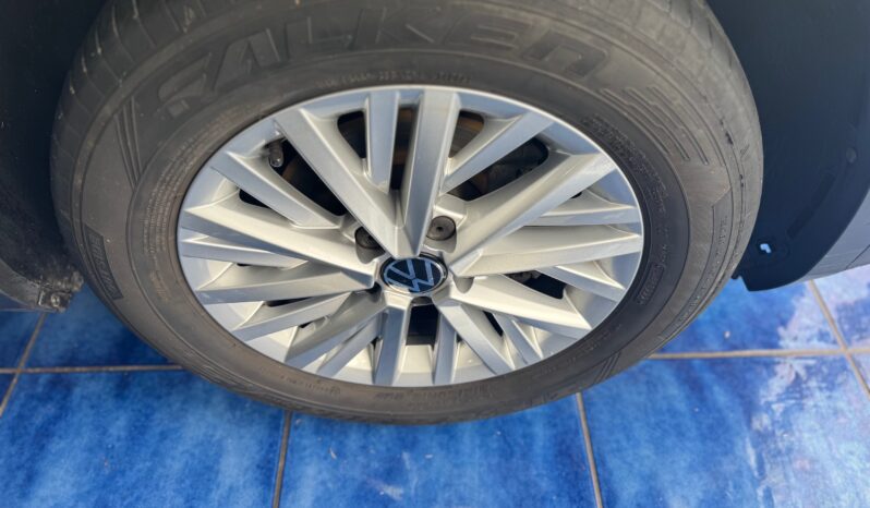 
								Volkswagen T-Roc 1.0cc TSI 110cv Life full									