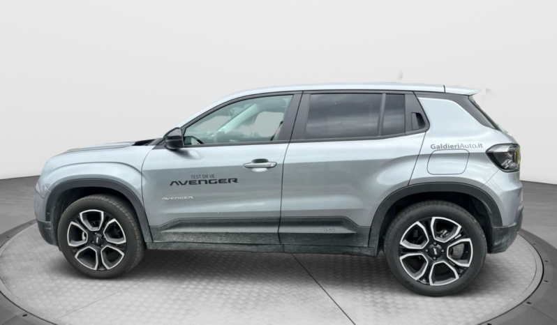 
								Jeep Avenger 1.2cc Ice 100cv Summit full									