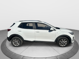 
										KIA STONIC 1.2cc 84cv URBAN full									