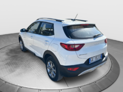 
										KIA STONIC 1.2cc 84cv URBAN full									