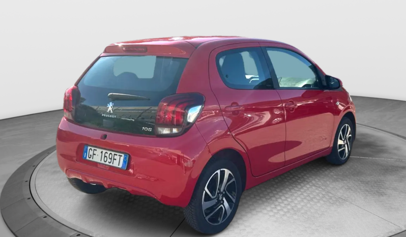 
								PEUGEOT 108 5p 1.0cc VTI s&s 73cv Active full									