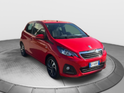 
										PEUGEOT 108 5p 1.0cc VTI s&s 73cv Active full									