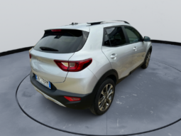
										KIA STONIC 1.0cc MHEV 120cv Style DCT Automatic full									