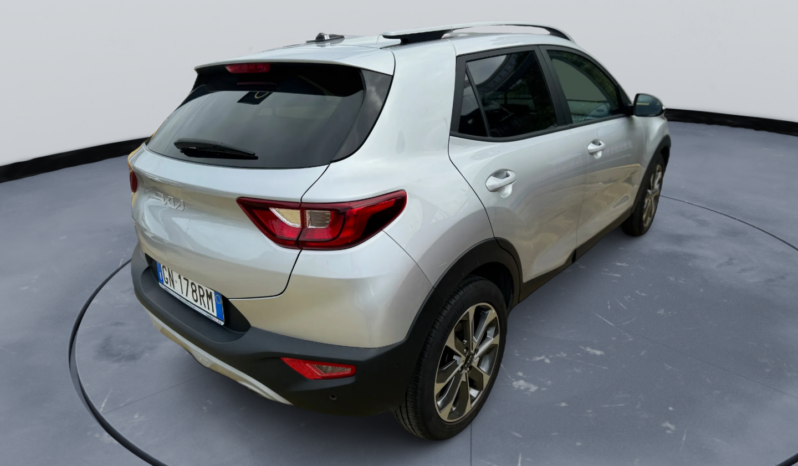 
								KIA STONIC 1.0cc MHEV 120cv Style DCT Automatic full									