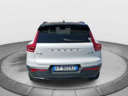 
										VOLVO XC40 2.0 D4 191cv AWD Geartronic R-Design full									
