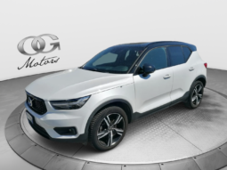 VOLVO XC40 2.0 D4 191cv AWD Geartronic R-Design