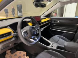 
										JEEP AVENGER 1.2cc MHEV 100cv SUMMIT full									