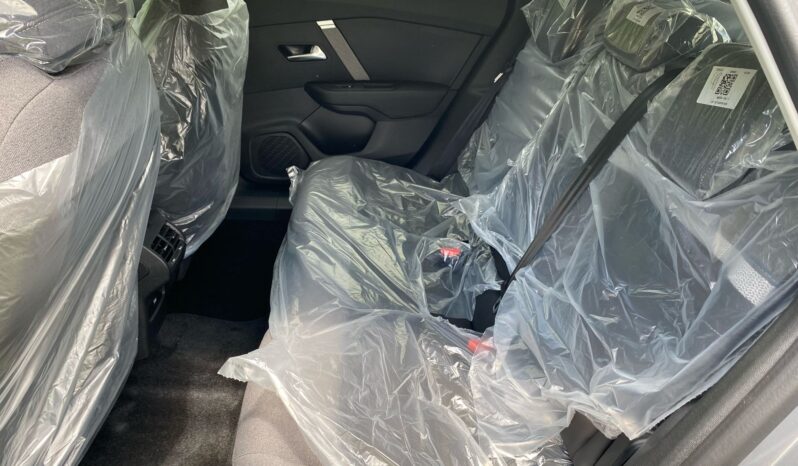 
								Citroen C4 1.2cc 130cv EAT8 Autom. SHINE full									