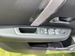 
										Citroen C4 1.2cc 130cv EAT8 Autom. SHINE full									