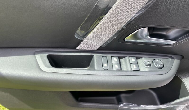 
								Citroen C4 1.2cc 130cv EAT8 Autom. SHINE full									