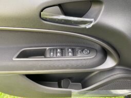 
										FIAT 600 1.2cc 110cv HYBRID full									
