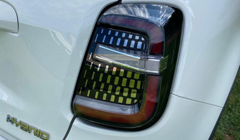 
								FIAT 600 1.2cc 110cv HYBRID full									