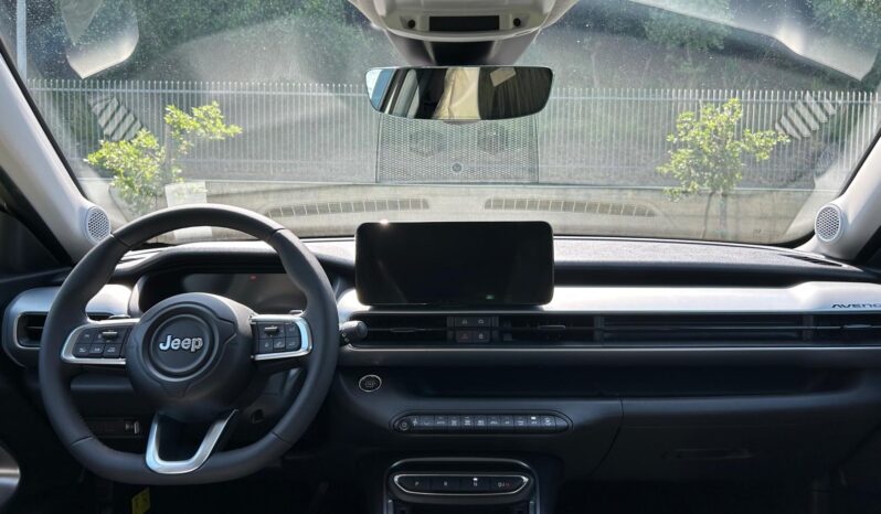 
								JEEP AVENGER 1.2cc MHEV 100cv SUMMIT full									