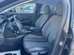 
										PEUGEOT 208 1.5cc BlueHDI 100cv ALLURE full									