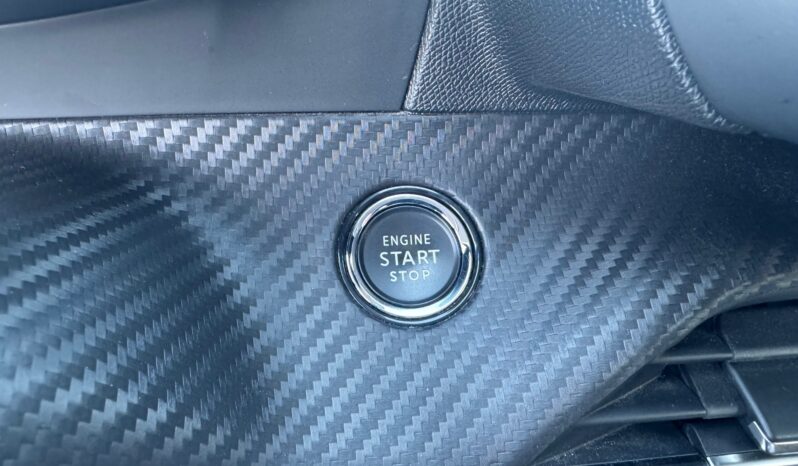 
								PEUGEOT 208 1.5cc BlueHDI 100cv ALLURE full									