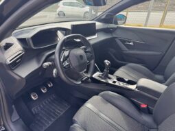 
										PEUGEOT 208 1.2cc PureTech 100cv S&S GT full									