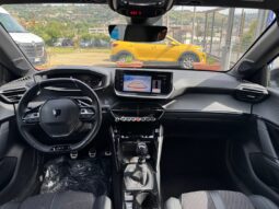 
										PEUGEOT 208 1.2cc PureTech 100cv S&S GT full									