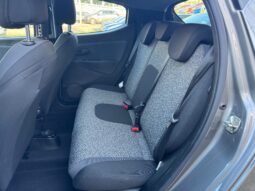 
										Lancia Ypsilon 1.0 70CV Hybrid Silver Plus full									