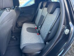 
										Lancia Ypsilon 1.0 70CV Hybrid Silver Plus full									