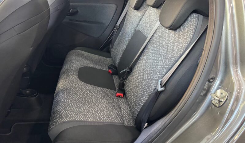 
								Lancia Ypsilon 1.0 70CV Hybrid Silver Plus full									