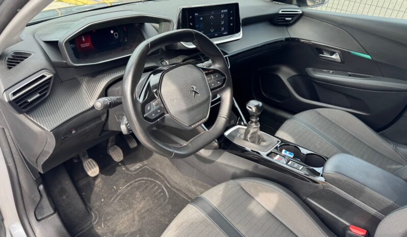 
								PEUGEOT 208 1.5cc BlueHDi 100cv ALLURE full									