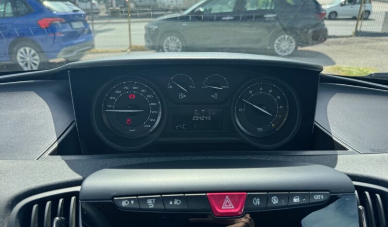 
								Lancia Ypsilon 1.0 70CV Hybrid Silver Plus full									