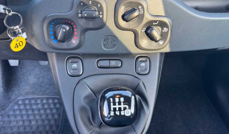 
								FIAT Panda 1.0cc 70cv Hybrid – EX DEMO full									