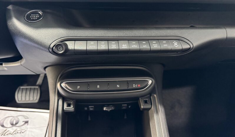 
								JEEP AVENGER 1.2cc MHEV 100cv DCT SUMMIT full									