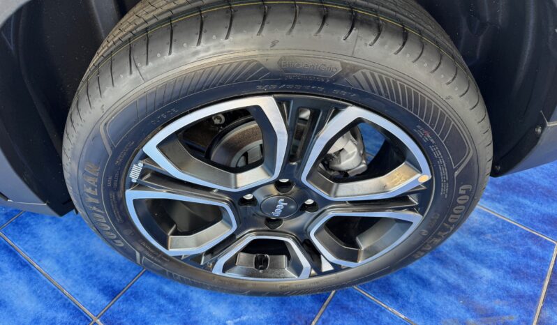
								JEEP AVENGER 1.2cc MHEV 100cv DCT SUMMIT full									