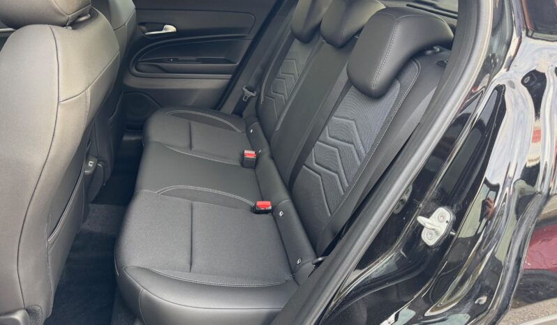 
								JEEP AVENGER 1.2cc MHEV 100cv DCT SUMMIT full									