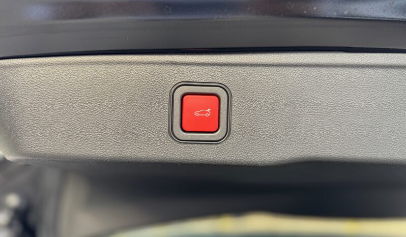 
								JEEP AVENGER 1.2cc MHEV 100cv DCT SUMMIT full									