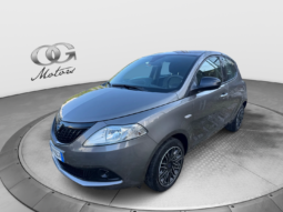 Lancia Ypsilon 1.0 70CV Hybrid Silver Plus