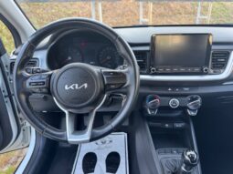 
										KIA STONIC 1.2cc 84cv URBAN full									