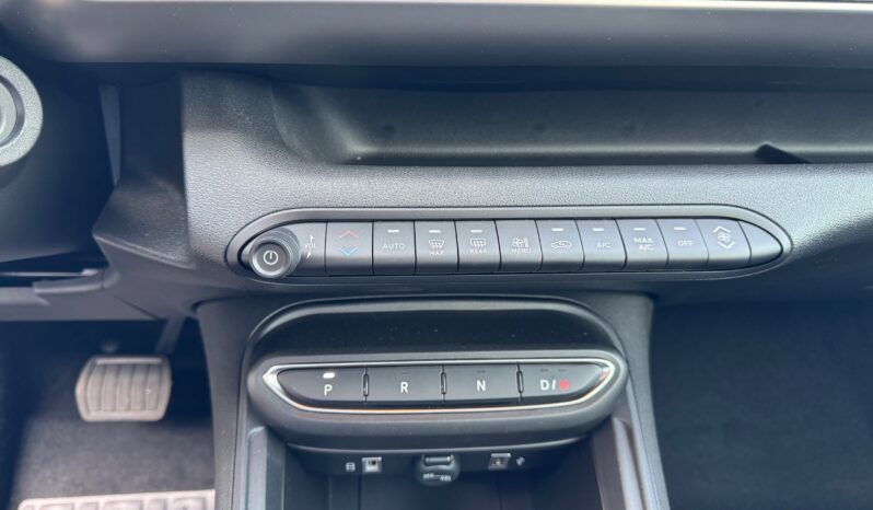 
								JEEP AVENGER 1.2cc MHEV 100cv DCT ALTITUDE full									